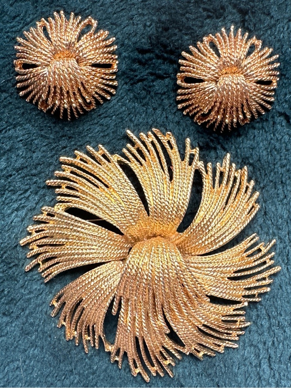 Signed Monet 1960s MCM Gold-Tone Floral Statement Brooch and Pierced Earring Set